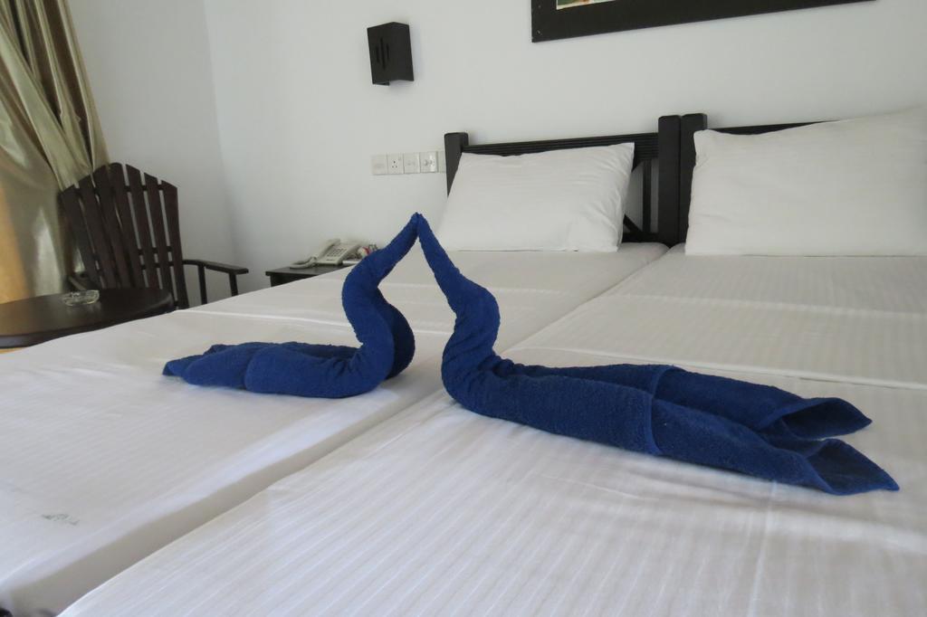 Scandinavia Hotel Hikkaduwa Habitación foto